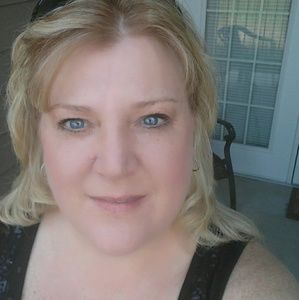 Meet your Posher, Kandace